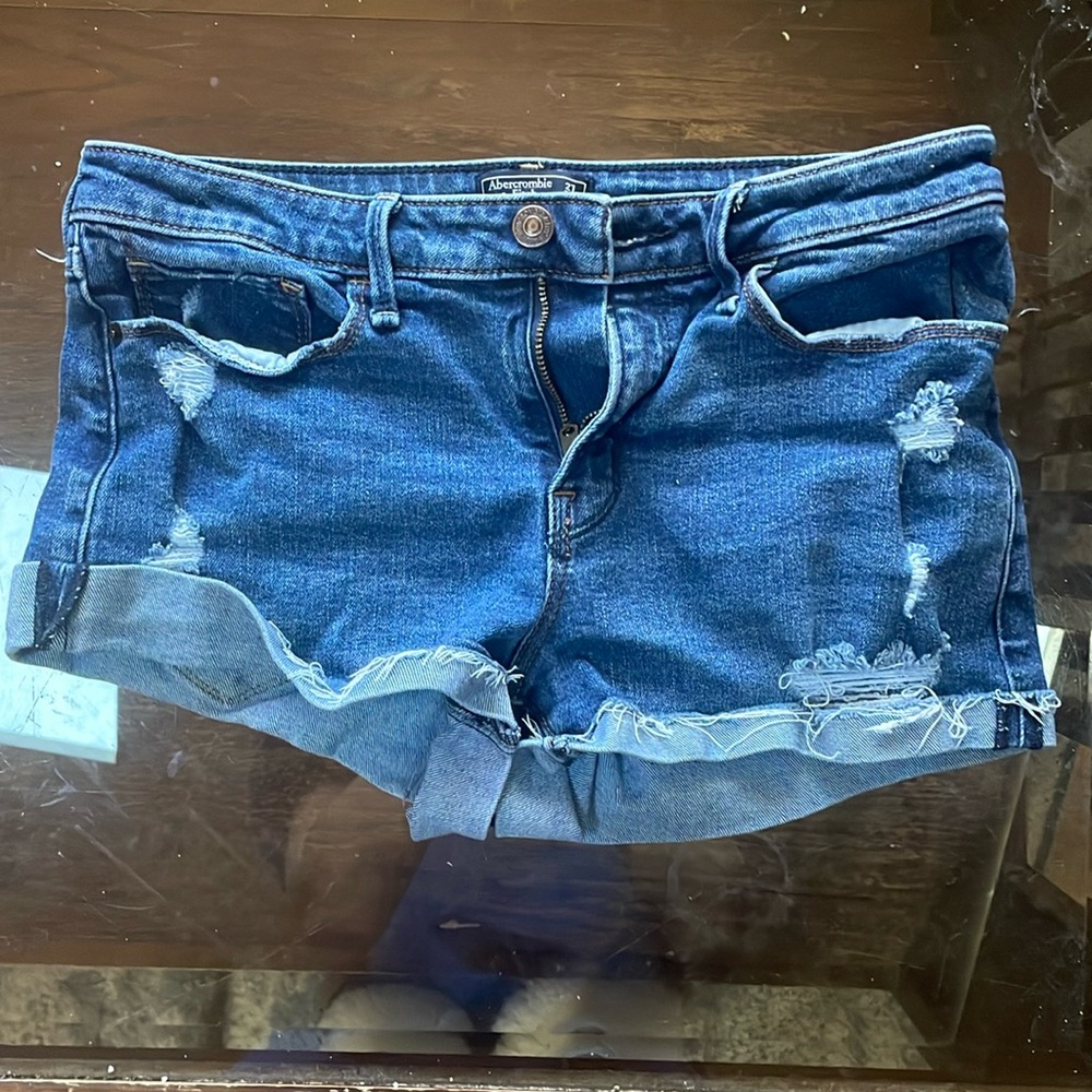 Abercrombie denim shorts size 27/4